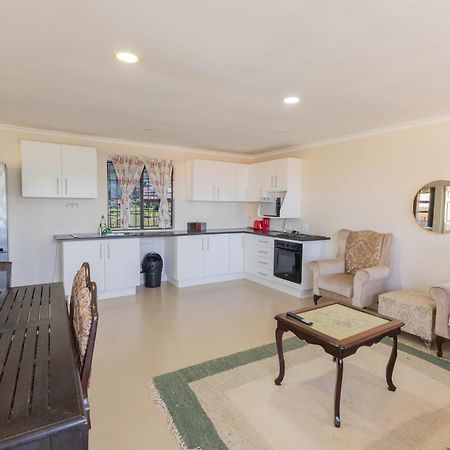 Durban Italian Villa 3 ภายนอก รูปภาพ