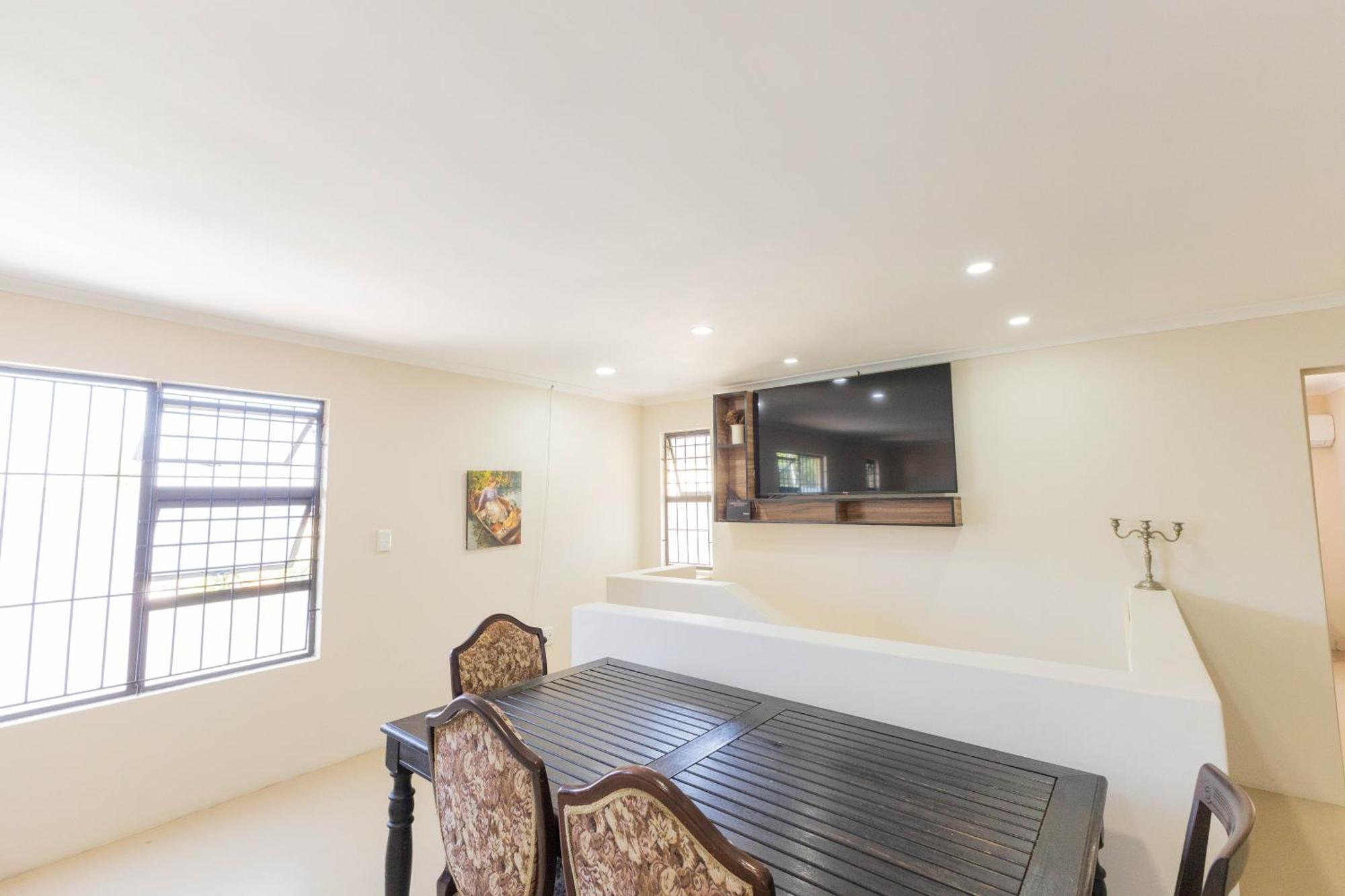 Durban Italian Villa 3 ภายนอก รูปภาพ